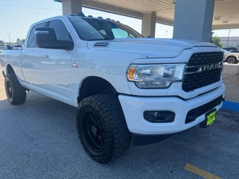 Used 2024 RAM 2500 Lone Star w/ Sport Appearance Package AWD/4WD image 2