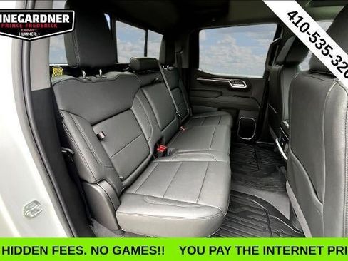 New 2026 GMC Sierra 1500 Elevation w/ Elevation Premium Package AWD/4WD image 9