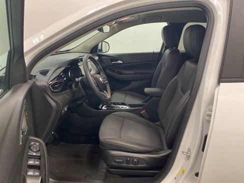 Certified 2023 Buick Encore GX Select w/ Safety Package II AWD/4WD image 8