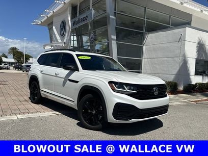 Used 2023 Volkswagen Atlas SEL R-Line