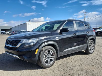 Used 2023 Kia Seltos LX