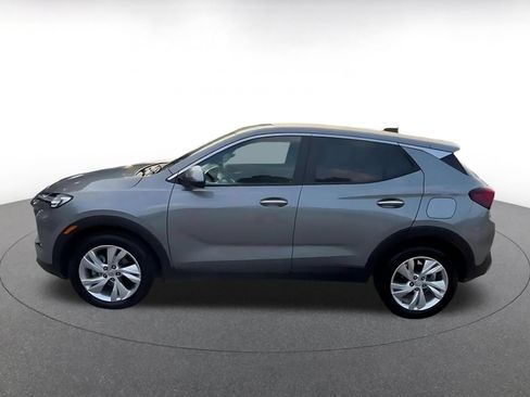Used 2025 Buick Encore GX Preferred FWD image 8