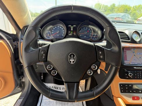 Used 2014 Maserati GranTurismo Sport RWD image 13