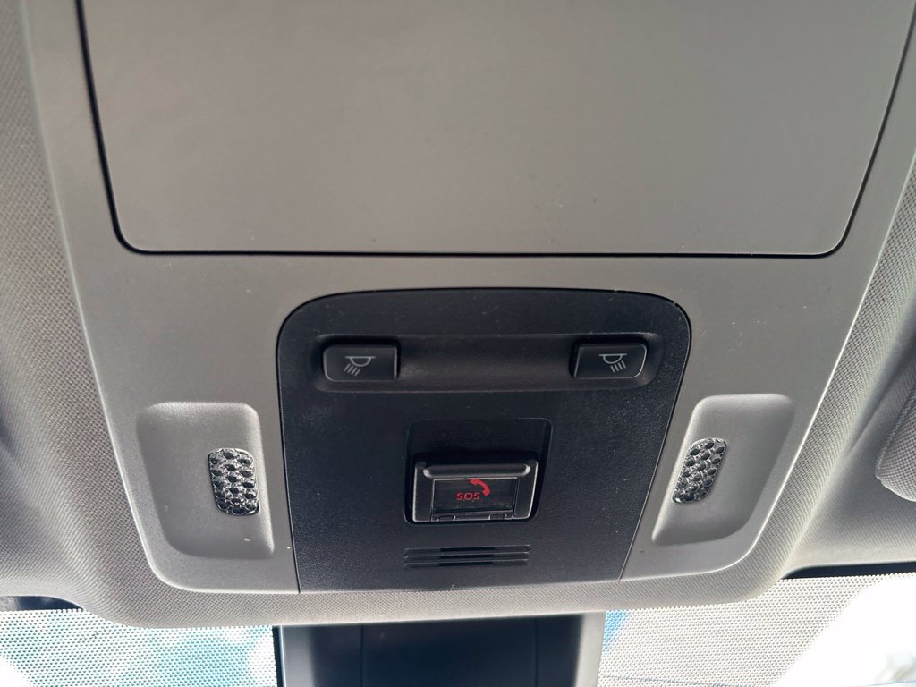 Used 2023 Toyota Camry SE FWD image 16