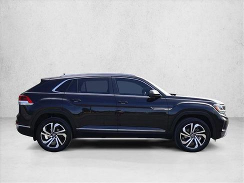 Used 2023 Volkswagen Atlas Cross Sport SEL AWD/4WD image 4