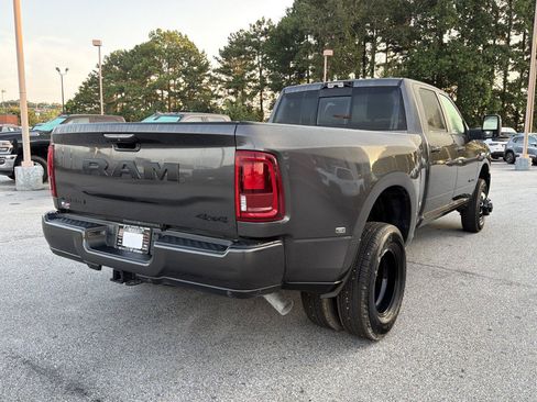 Used 2025 RAM 3500 Laramie w/ Night Edition AWD/4WD image 5