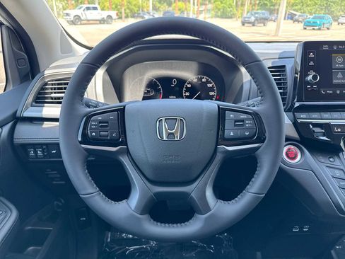 New 2026 Honda Odyssey EX-L image 11