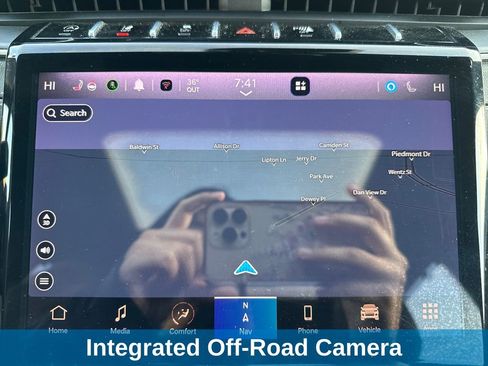 Used 2024 Jeep Grand Cherokee L Limited w/ Luxury Tech Group II image 25