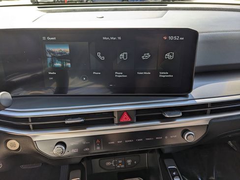 Certified 2026 Kia Sorento S FWD image 22