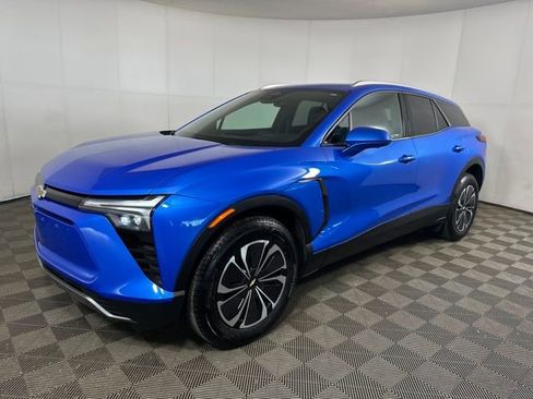 Used 2024 Chevrolet Blazer EV LT image 7