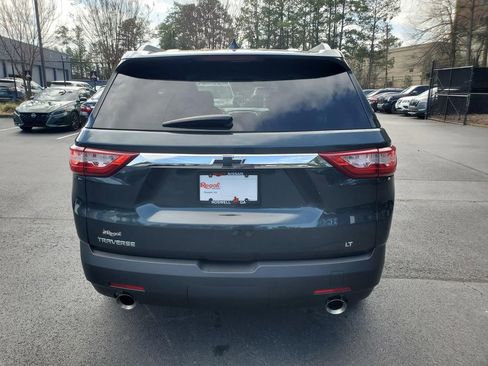 Used 2018 Chevrolet Traverse LT image 7