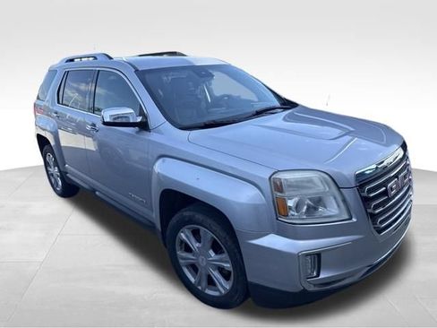 Used 2017 GMC Terrain SLT AWD/4WD image 3