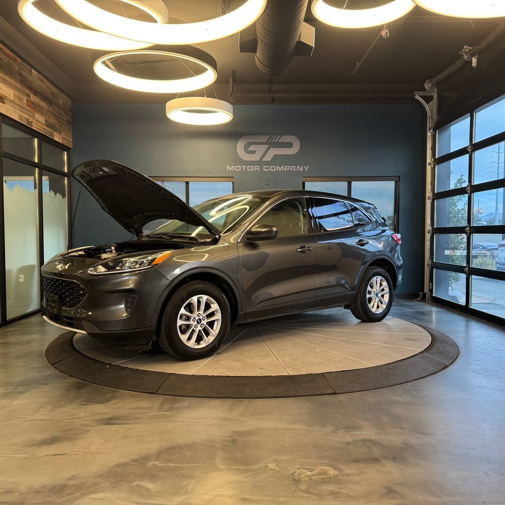 Used 2020 Ford Escape SE AWD/4WD image 25
