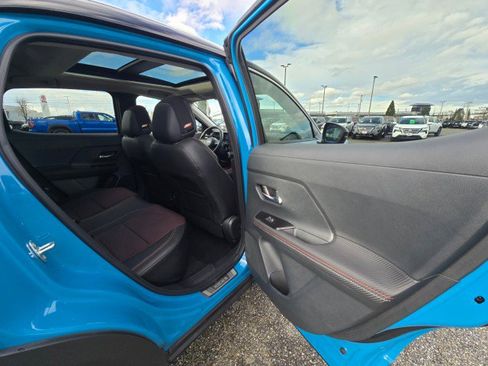 Used 2025 Nissan Kicks SR w/ SR Premium Package image 14