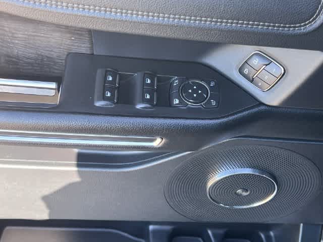 Used 2021 Ford Expedition Limited RWD image 30