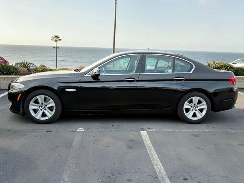 Used 2011 BMW 528i Sedan RWD image 6