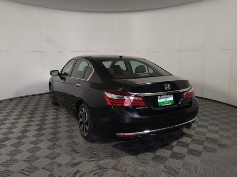 Used 2017 Honda Accord EX-L image 6