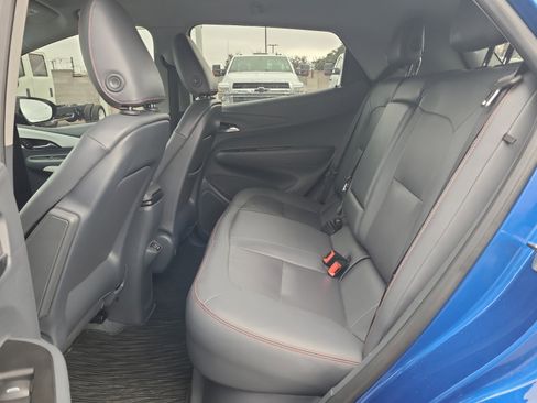 Used 2020 Chevrolet Bolt Premier w/ Infotainment Package image 23