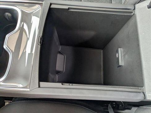 New 2025 GMC Acadia Elevation w/ Black Edition image 12