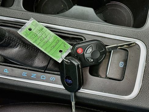 Used 2017 Ford Escape SE FWD image 24