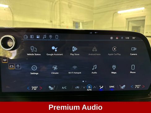 Used 2024 Chevrolet Traverse Z71 w/ LPO, Floor Liner Package AWD/4WD image 13
