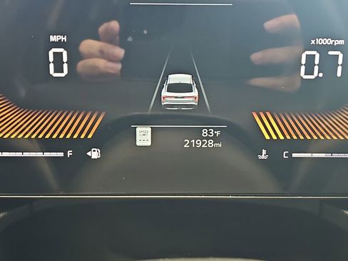 Used 2025 Kia K4 LXS image 21