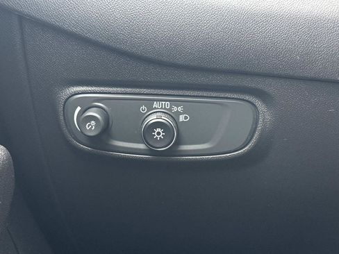 Certified 2024 Chevrolet Equinox RS image 26