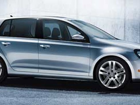 Used 2012 Volkswagen Golf TDI FWD image 1