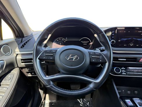Used 2023 Hyundai Sonata Limited image 12