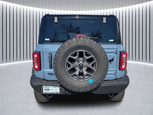New 2025 Ford Bronco Badlands image 5
