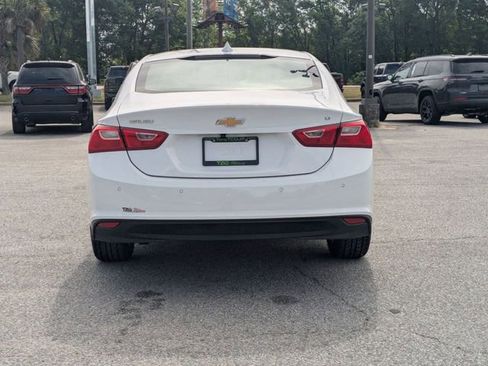 Used 2024 Chevrolet Malibu LT FWD image 7