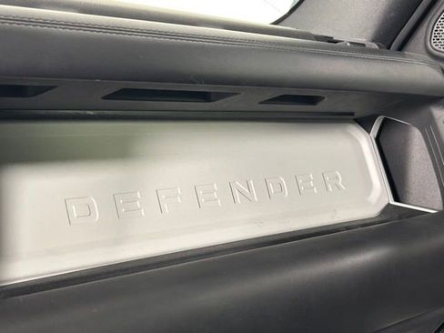 Used 2020 Land Rover Defender 110 HSE AWD/4WD image 26