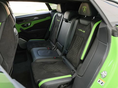 Used 2024 Lamborghini Urus S AWD/4WD image 30