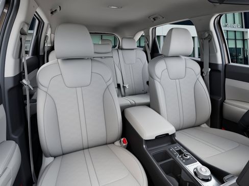 New 2026 Kia Sorento EX AWD/4WD image 16