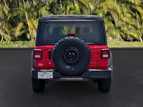 Used 2020 Jeep Wrangler Sport AWD/4WD image 6