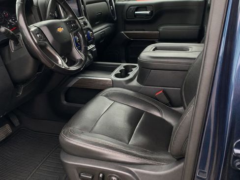 Used 2020 Chevrolet Silverado 1500 LTZ w/ LTZ Plus Package AWD/4WD image 2