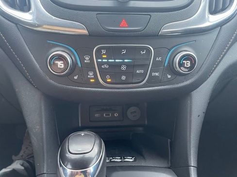 Used 2019 Chevrolet Equinox Premier image 15