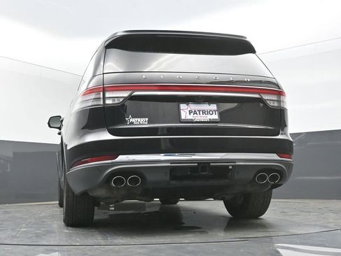 Used 2020 Lincoln Aviator Reserve w/ Class IV Trailer Tow Package AWD/4WD image 39