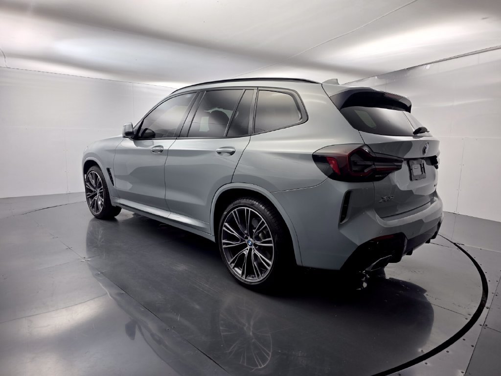 Used 2022 BMW X3 xDrive30i w/ M Sport Package 2 AWD/4WD image 4