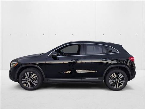 New 2026 Mercedes-Benz GLA 250 image 5