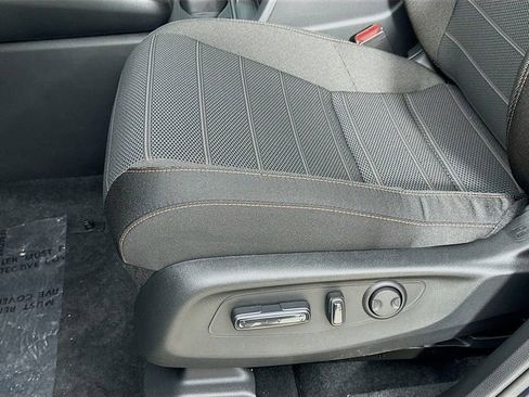 Used 2025 Honda CR-V Sport image 25