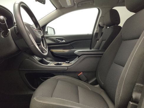 Used 2022 GMC Acadia SLE FWD image 17
