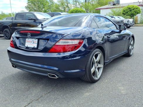 Used 2015 Mercedes-Benz SLK 350 image 17