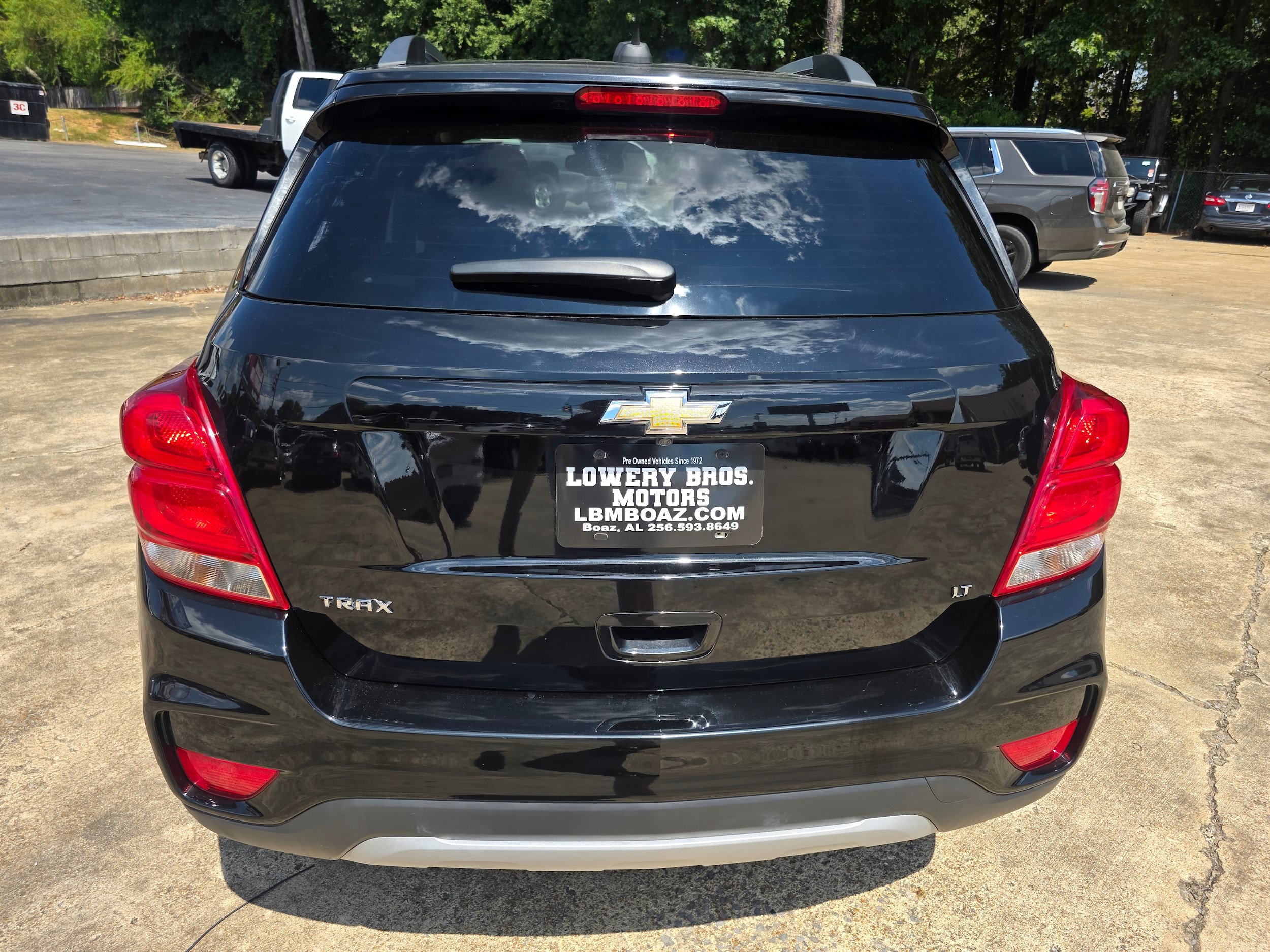 Used 2020 Chevrolet Trax LT w/ LT Convenience Package FWD image 6