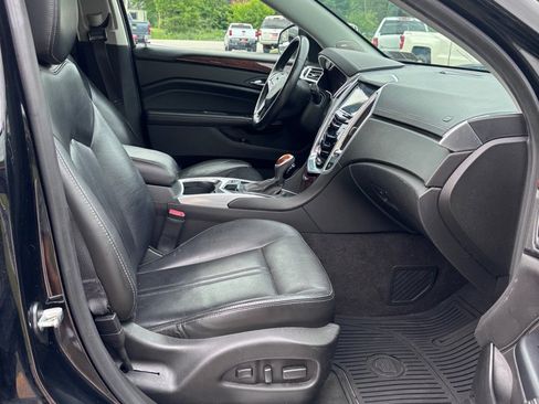 Used 2016 Cadillac SRX Luxury w/ Driver Awareness Package AWD/4WD image 11