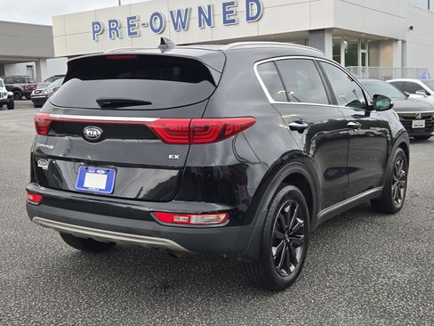 Used 2018 Kia Sportage EX w/ EX Sport Appearance Package FWD image 7