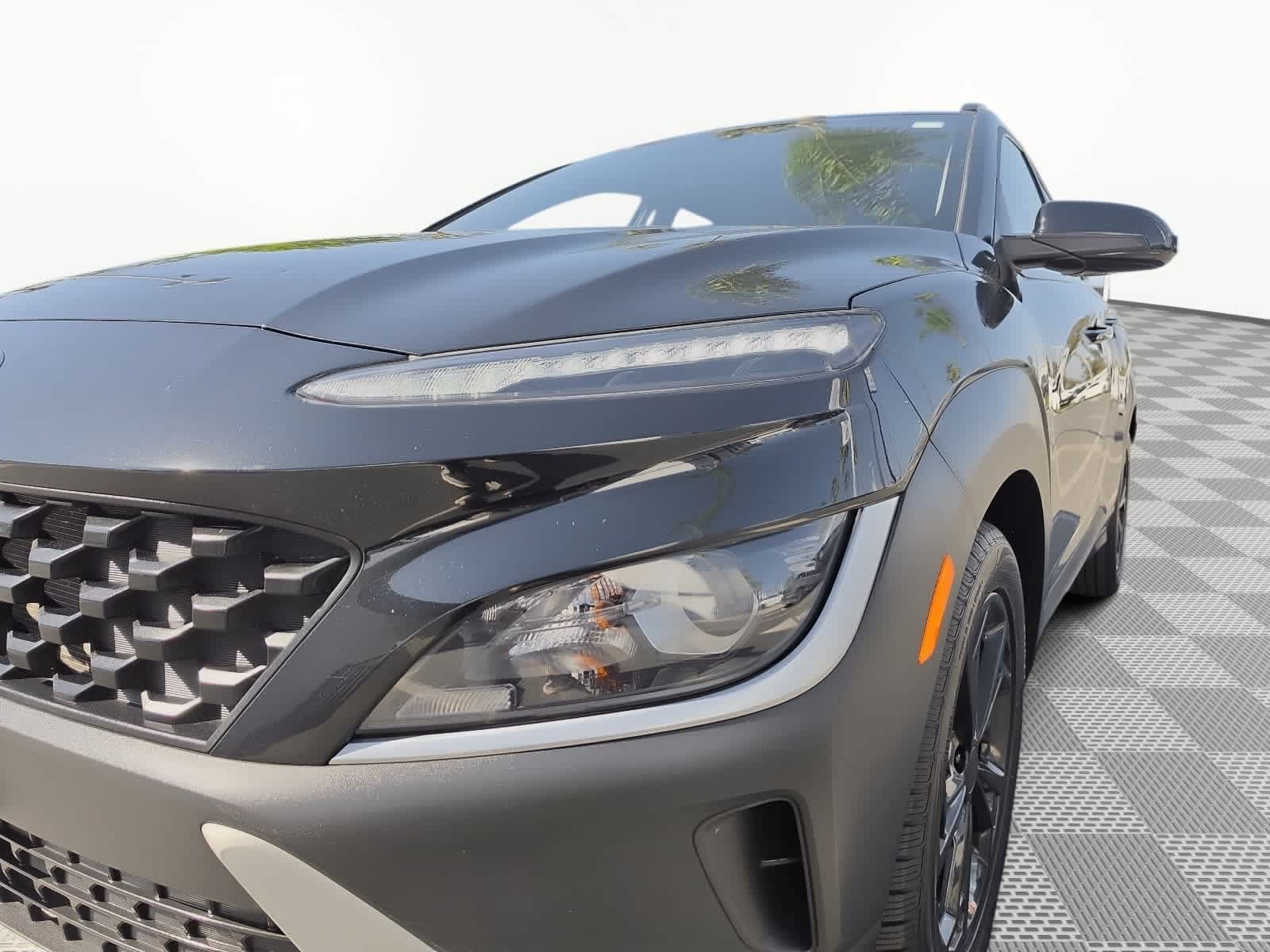 Used 2022 Hyundai Kona SEL FWD image 4