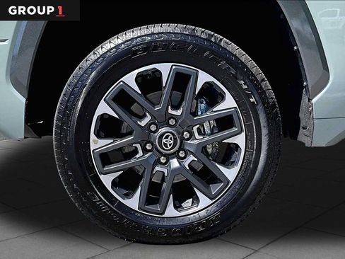 Certified 2026 Toyota Tundra Limited AWD/4WD image 11