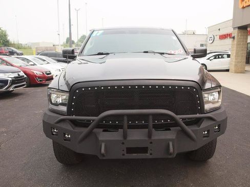 Used 2017 RAM 1500 Express AWD/4WD image 4