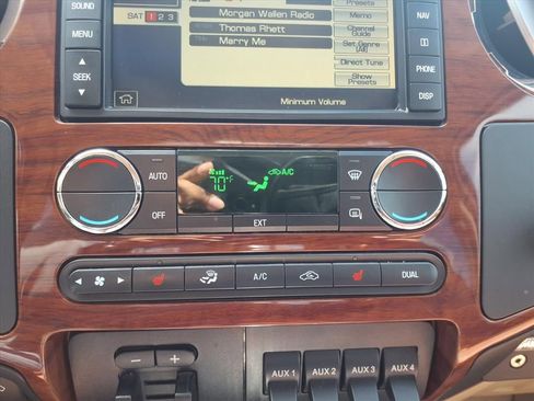 Used 2010 Ford F250 King Ranch AWD/4WD image 12
